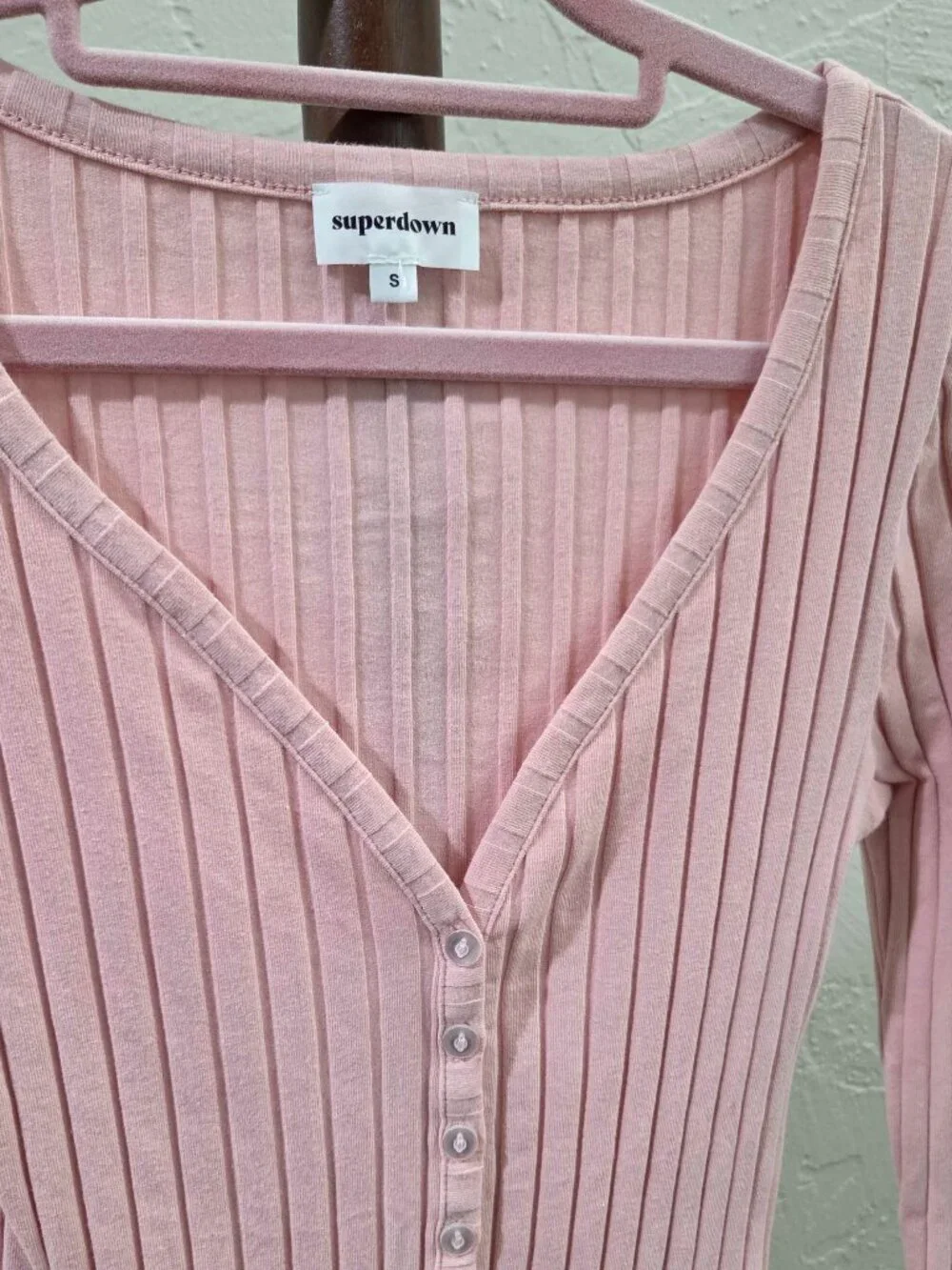 Superdown Ribbed Top With Buttons - Picture 7 of 7